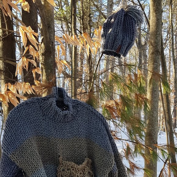 Wool winter set, hand knitted, gray/brown shades, sweater and matching hat - Picture 4 of 15